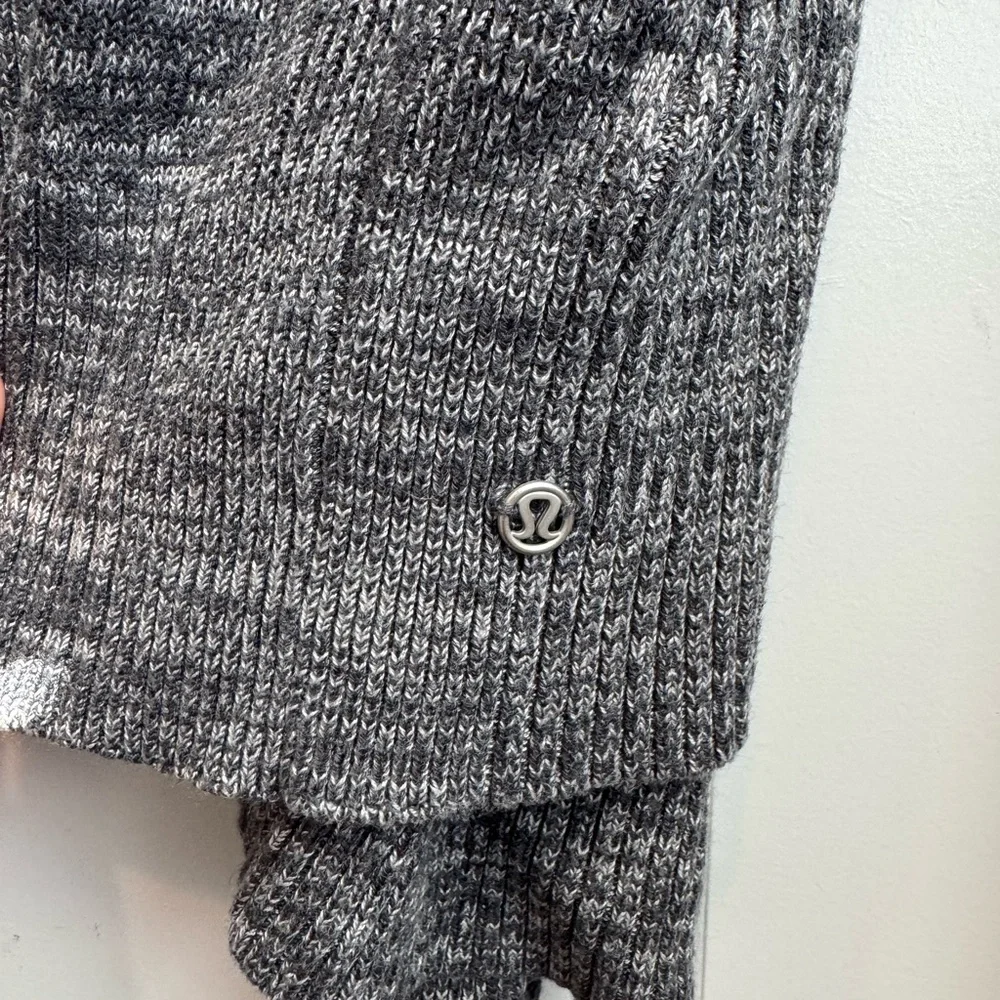 Lululemon Peace of Mind Wrap Cardigan Size 8 Women Sweater
